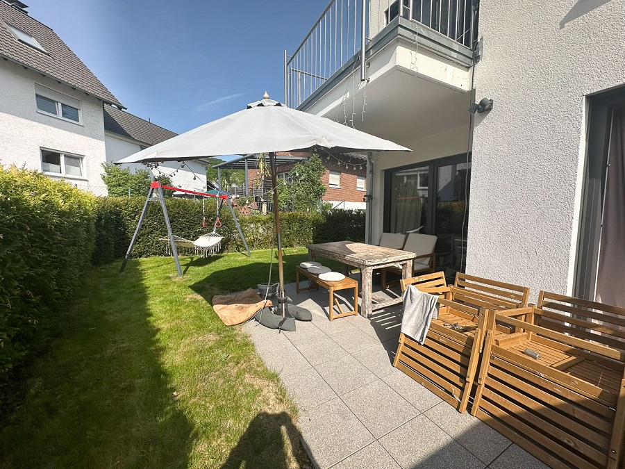Moderne DHH im Bauhausstil mieten Ittenbach VRI-1540 Wohnzimmer Neu-68