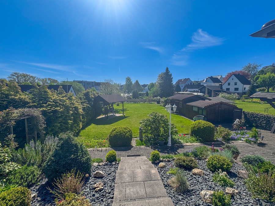 Bungalow kaufen zentral in Puderbach CTP-267 Garten-1