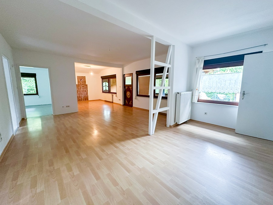 Bungalow kaufen Breitscheid SB-237 Wohnzimmer (2)