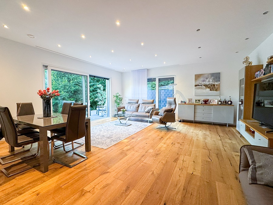 Bauhausvilla kaufen Sankt Katharinen 35 min BN SU PSB-577  Wohn-Esszimmer (2)