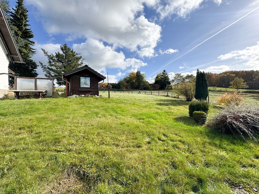 Einfamilienhaus im Stadtteil von Königswinter kaufen URS-328 Grundstück (2)