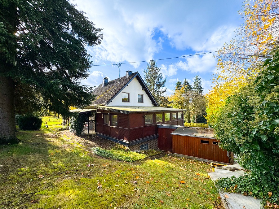 Einfamilienhaus im Stadtteil von Königswinter kaufen URS-328 Rückansicht-2