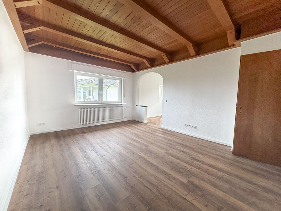 Renoviertes Einfamilienhaus mieten Asbach VBA-1200 Wohnzimmer