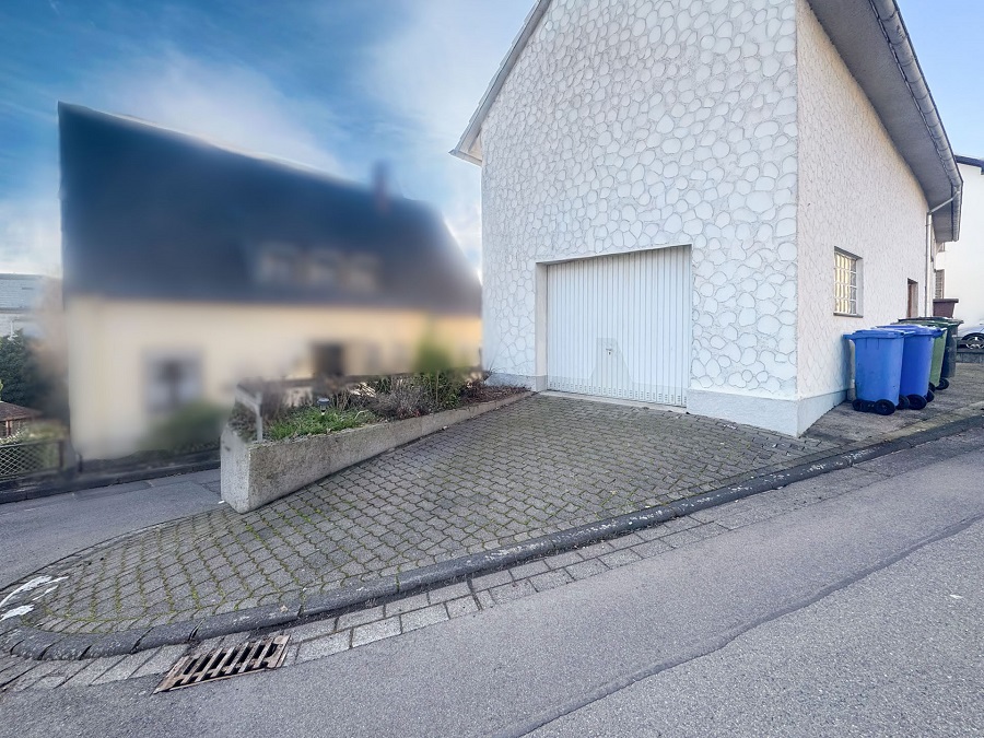 Einfamilienhaus kaufen Rengsdorf CSR-157 Frontansicht-17