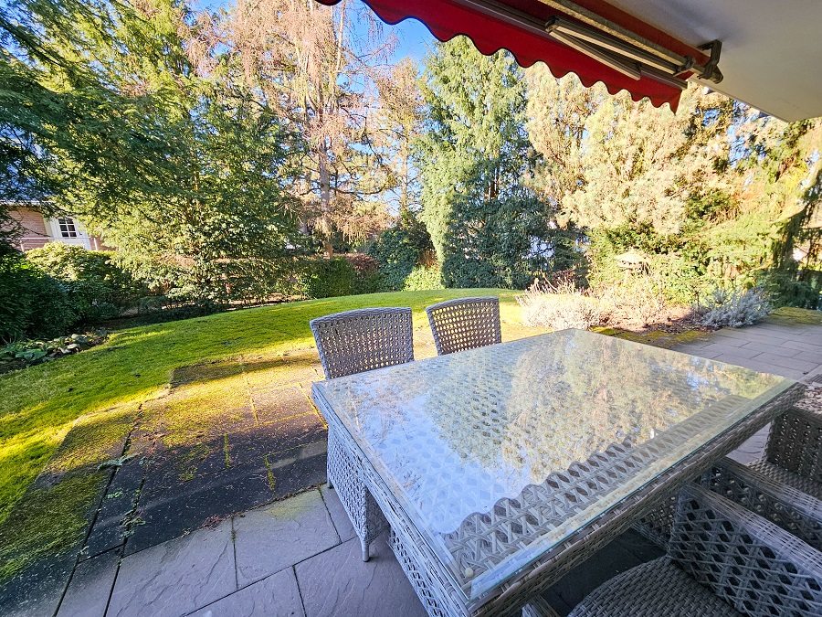 Großzügiges Landhaus mit Einliegerwohnung kaufen Leverkusen GL-580 Terrasse