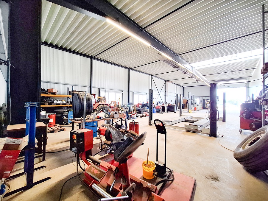 Neuwertige Lagerhalle mieten Grenze NRW - Buchholz VMM-1710 Drohne unscharf (4)
