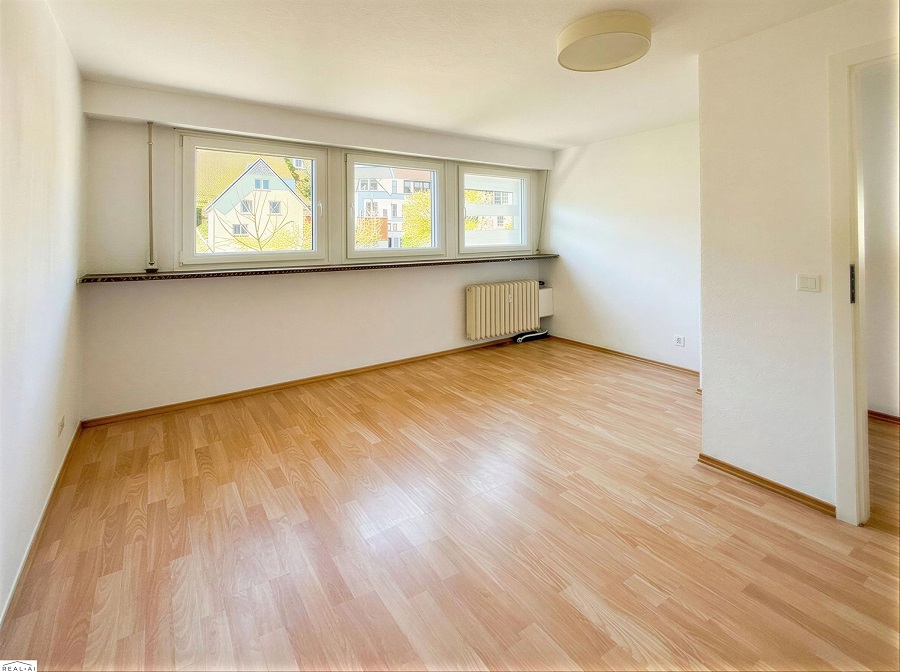 3-Zimmer-Wohnung miteen zentral in Linz  PML-1370 wohnzimmer (8)